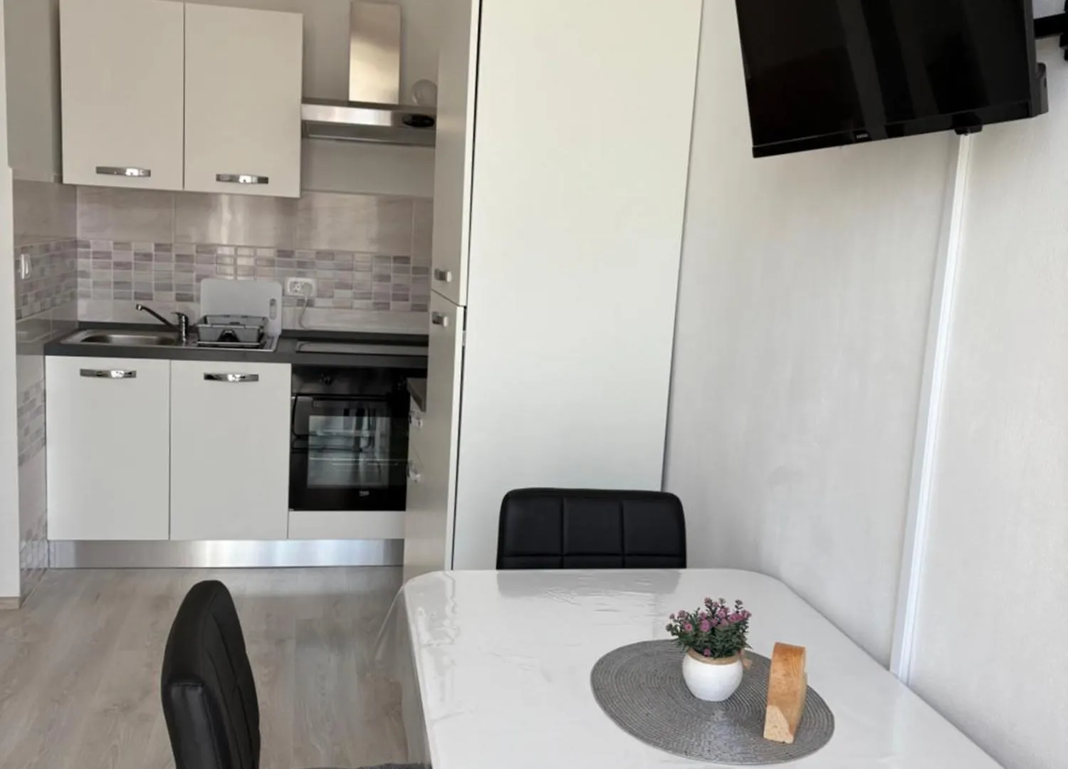 פולה Apartmani Lula